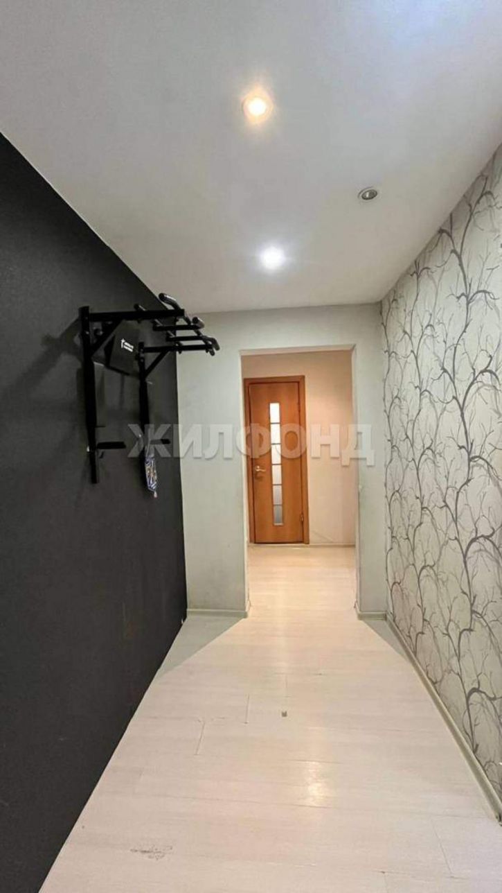 3-комн квартира Пирятинская улица, д.5