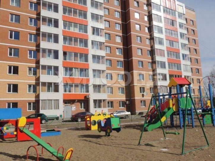 3-комн квартира Крылова улица, д.85