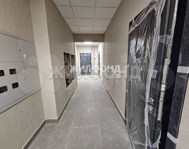 3-комн квартира Генерала Тихонова улица, д.14