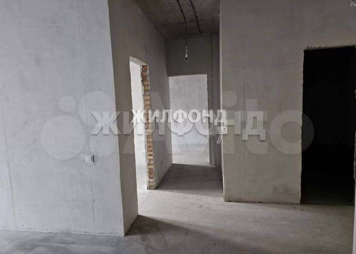 3-комн квартира Генерала Тихонова улица, д.14