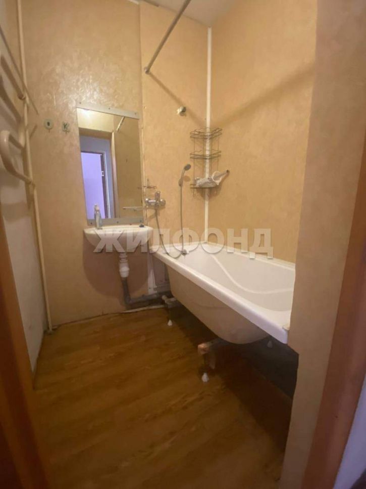 3-комн квартира Буденного улица, д.74Вк1