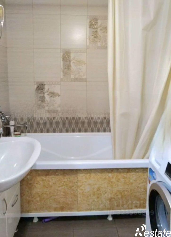 3-комн квартира улица Стофато, 2,  д. 2