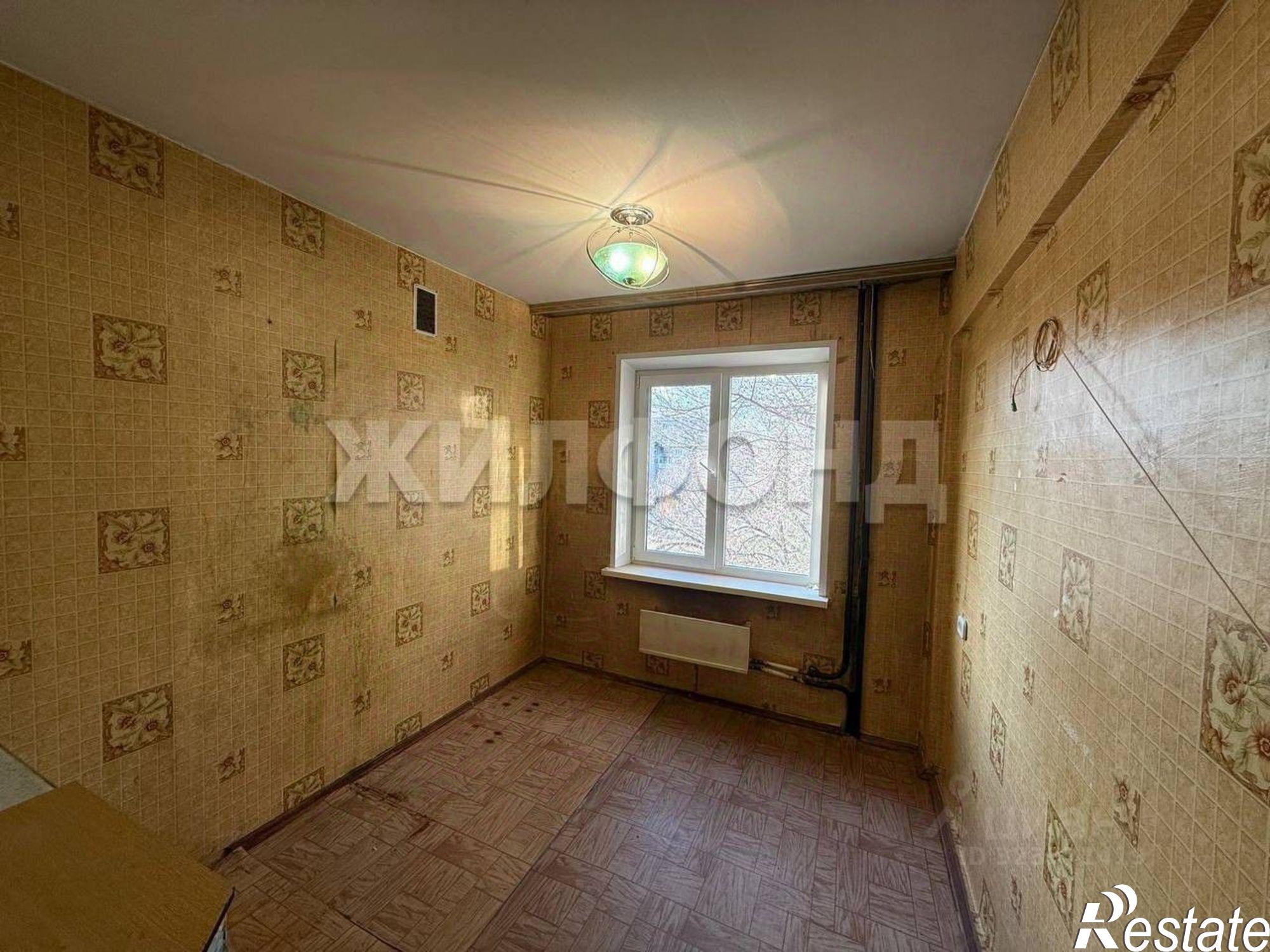 Купить квартиру за 2 900 000 рублей на улица Комарова, 8