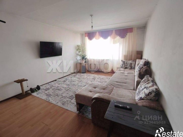 3-комн квартира улица Кошурникова, 3А,  д. 3А