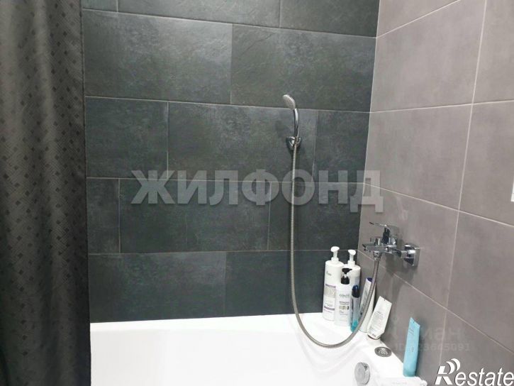 4-комн квартира улица Чертыгашева, 146,  д. 146