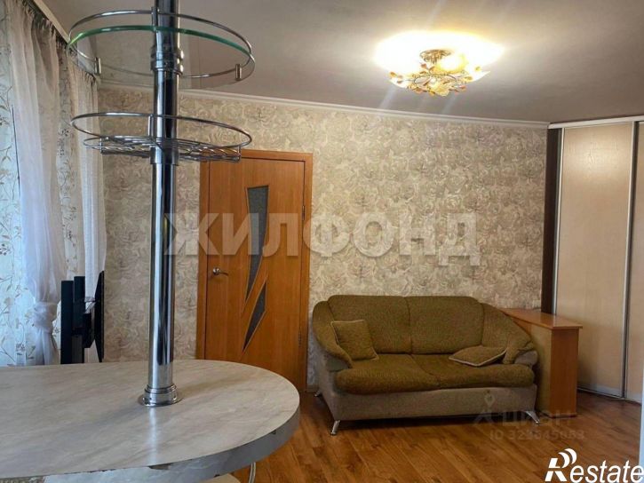 2-комн квартира ул Чкалова, 15,  д. 15