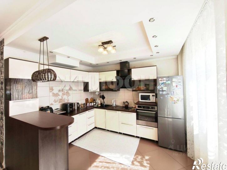 3-комн квартира пр-кт Дружбы Народов, 39,  д. 39