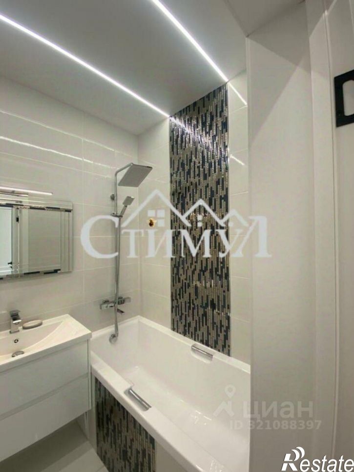 3-комн квартира ул Генерала Тихонова, 6,  д. 6