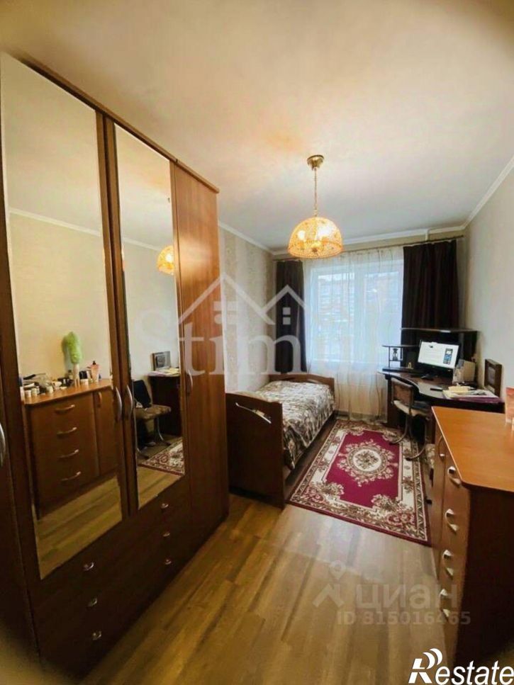 3-комн квартира ул Торосова, 14,  д. 14