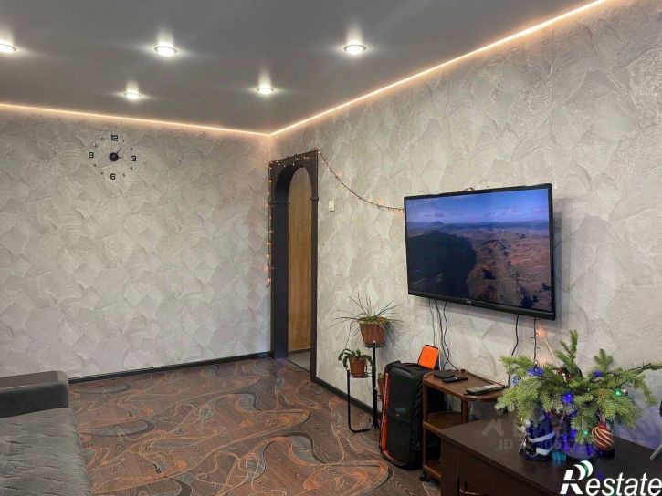 3-комн квартира ул Хакасская, 80,  д. 80