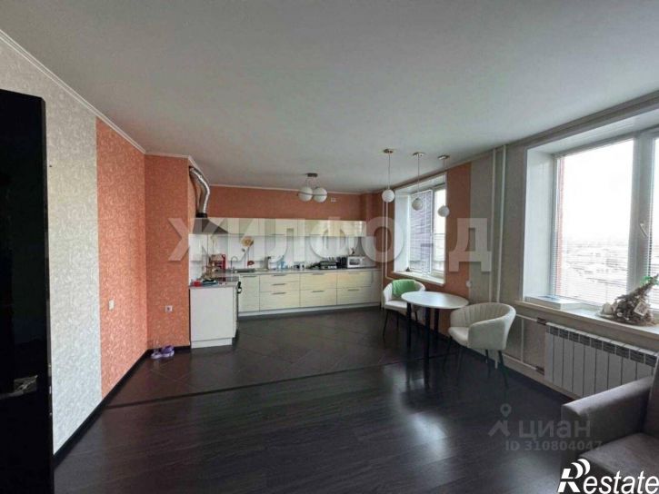 3-комн квартира улица Ломоносова, 24А,  д. 24А