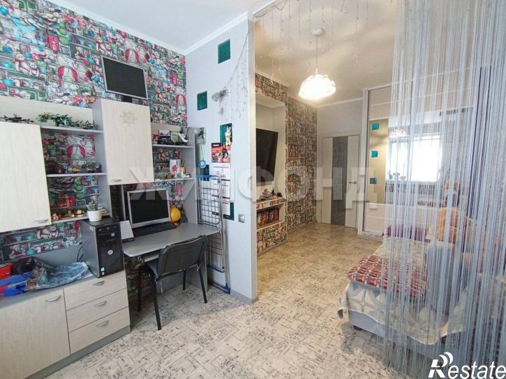 3-комн квартира улица Крылова, 85,  д. 85