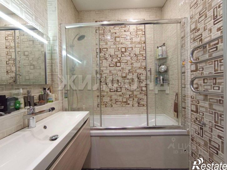 3-комн квартира улица Крылова, 85,  д. 85