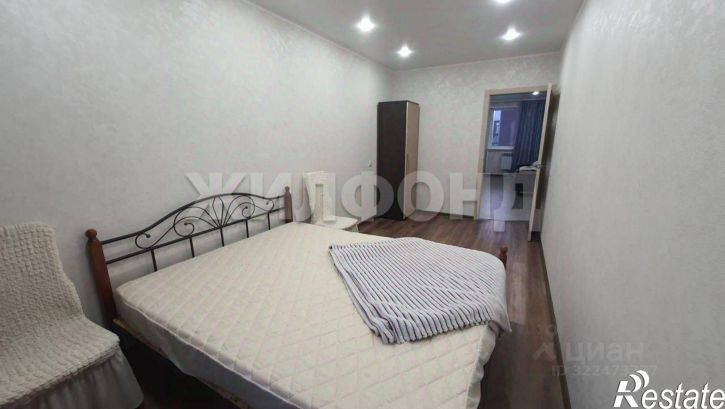 2-комн квартира улица Володарского, 1,  д. 1