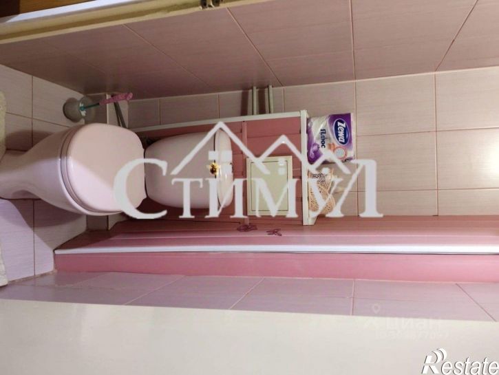 2-комн квартира улица Комарова, 16,  д. 16