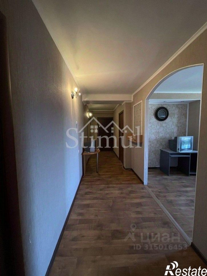 3-комн квартира проспект Дружбы Народов, 18,  д. 18