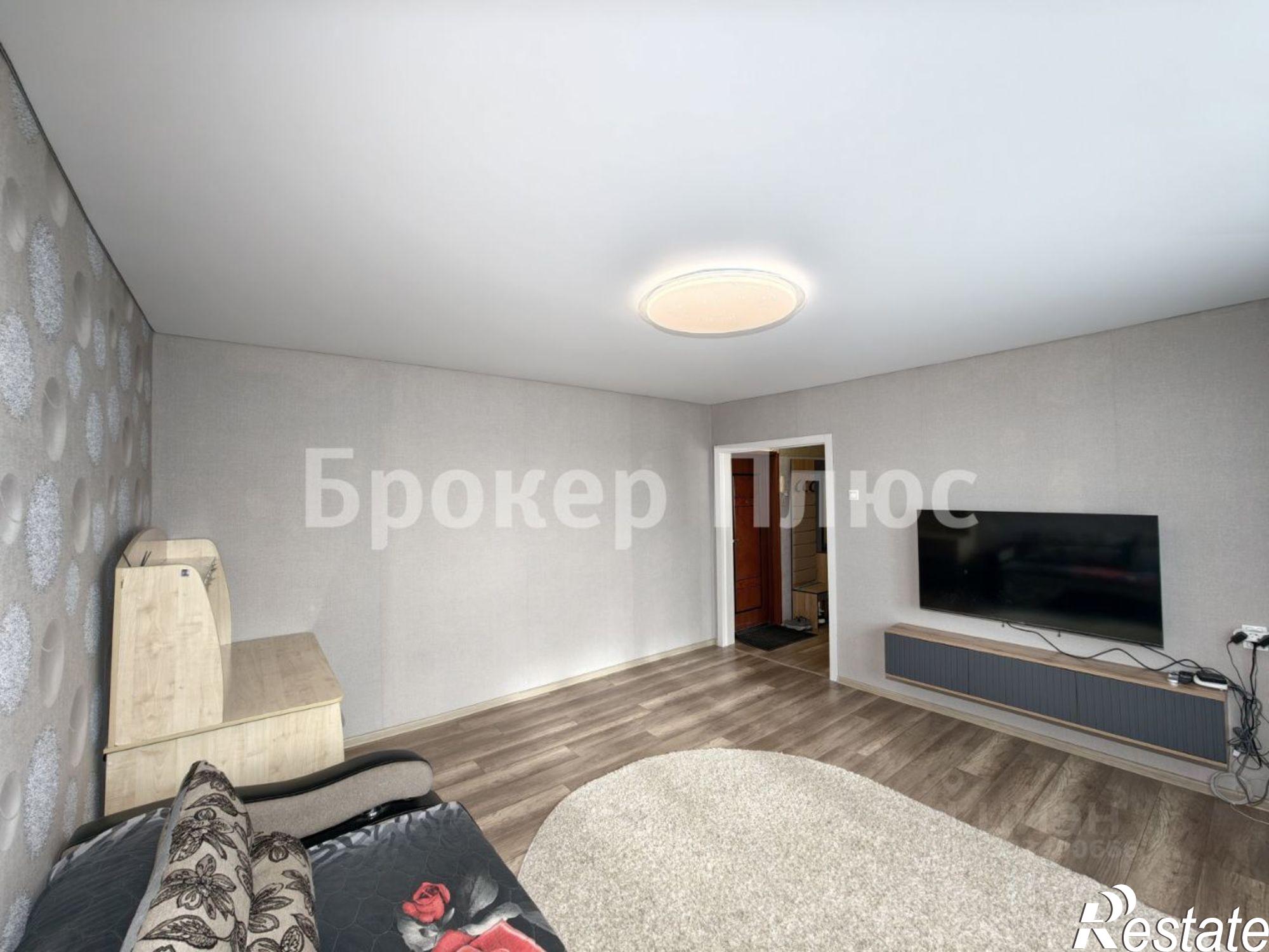 Купить квартиру за 5 500 000 рублей на улица Крылова, 73