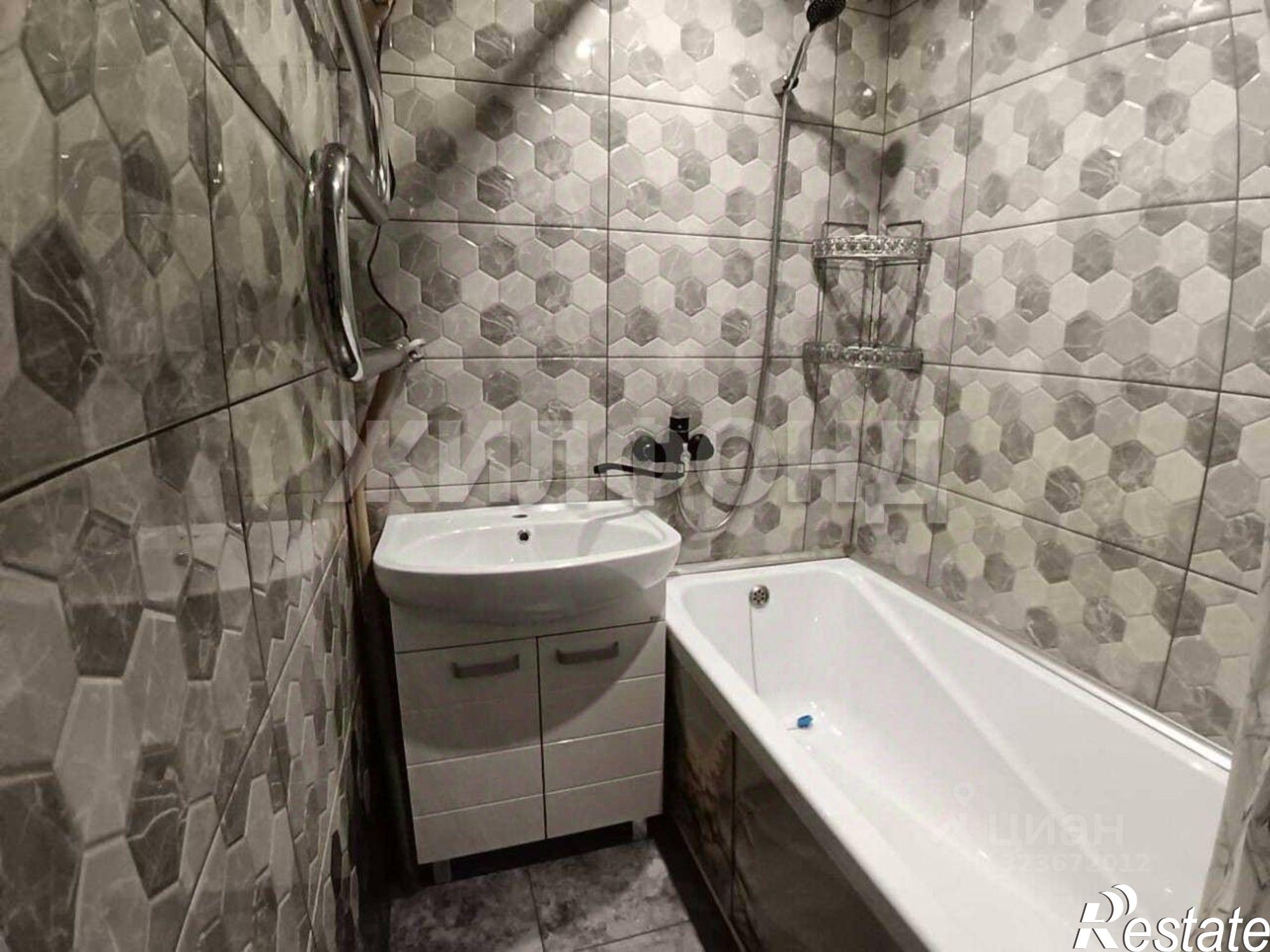 Купить квартиру за 6 630 000 рублей на ул Хакасская, 32