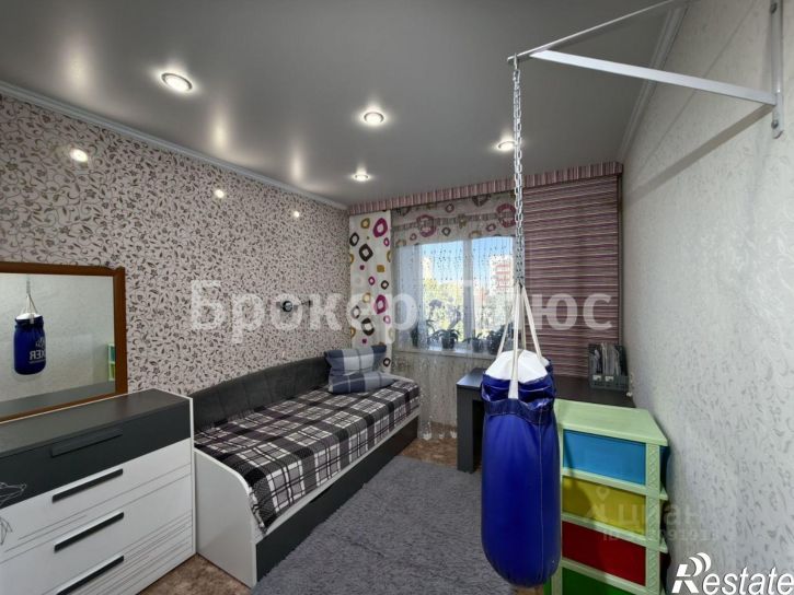 3-комн квартира проспект Дружбы Народов, 23,  д. 23