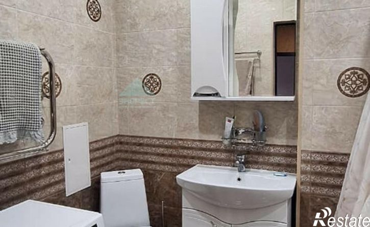 2-комн квартира улица Крылова, 85,  д. 85