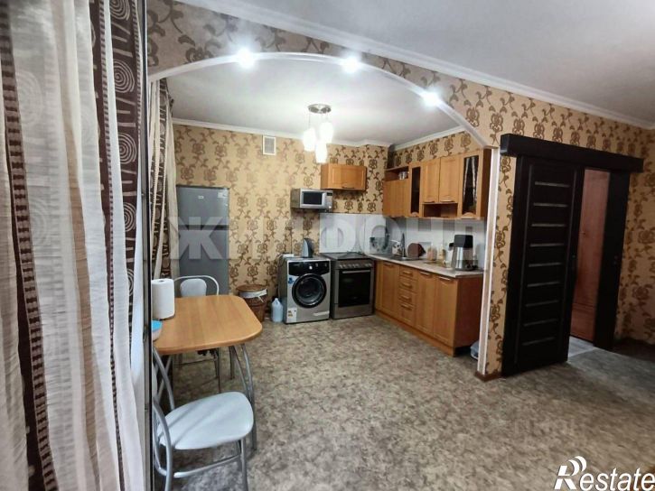 2-комн квартира проспект Дружбы Народов, 3,  д. 3