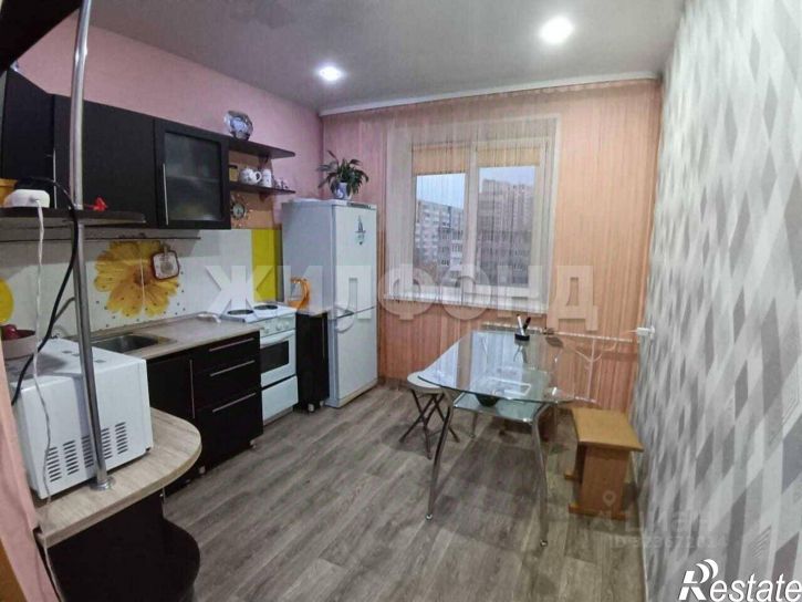 2-комн квартира улица Некрасова, 28,  д. 28