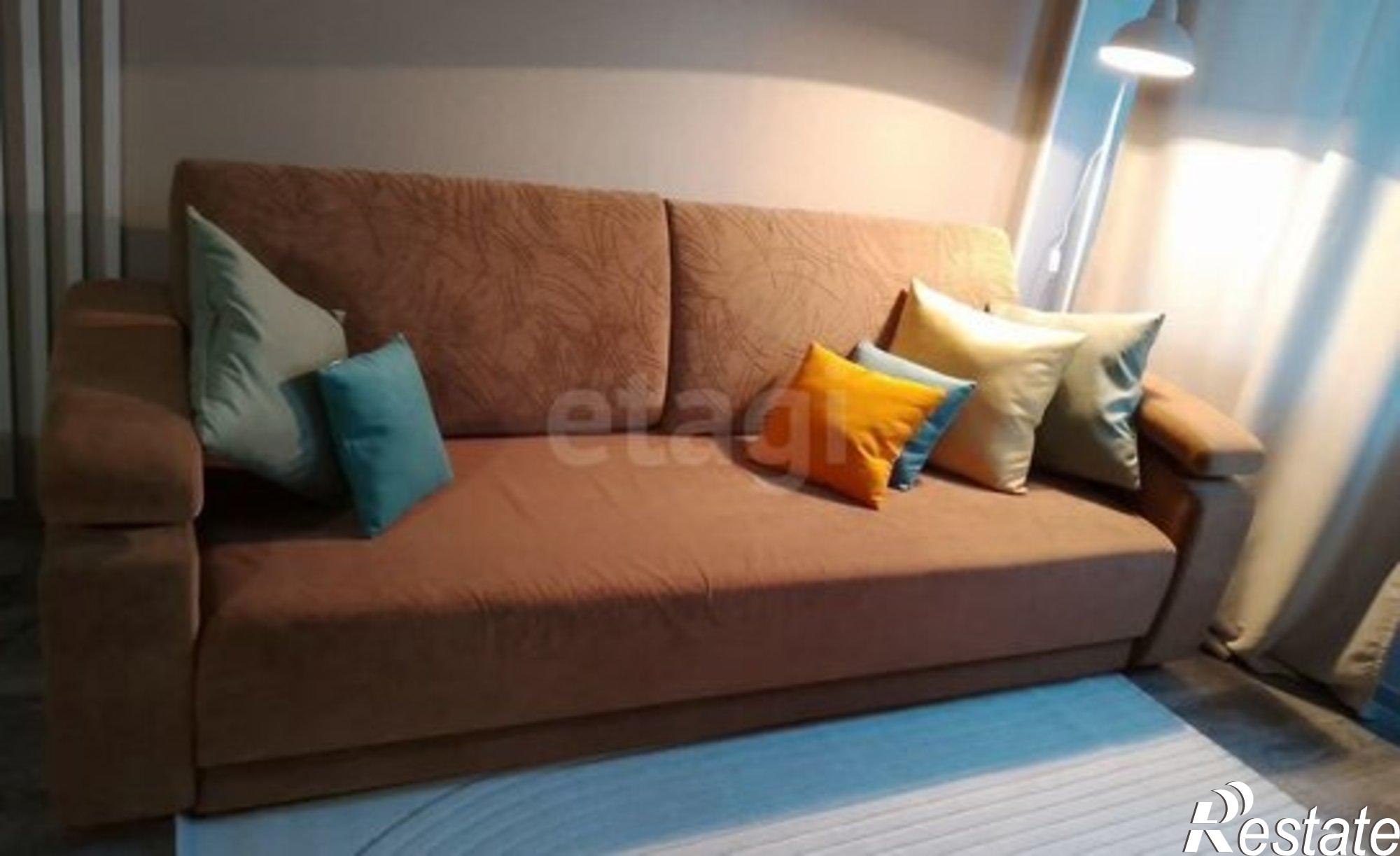 Купить квартиру за 5 300 000 рублей на Запорожская улица, 1