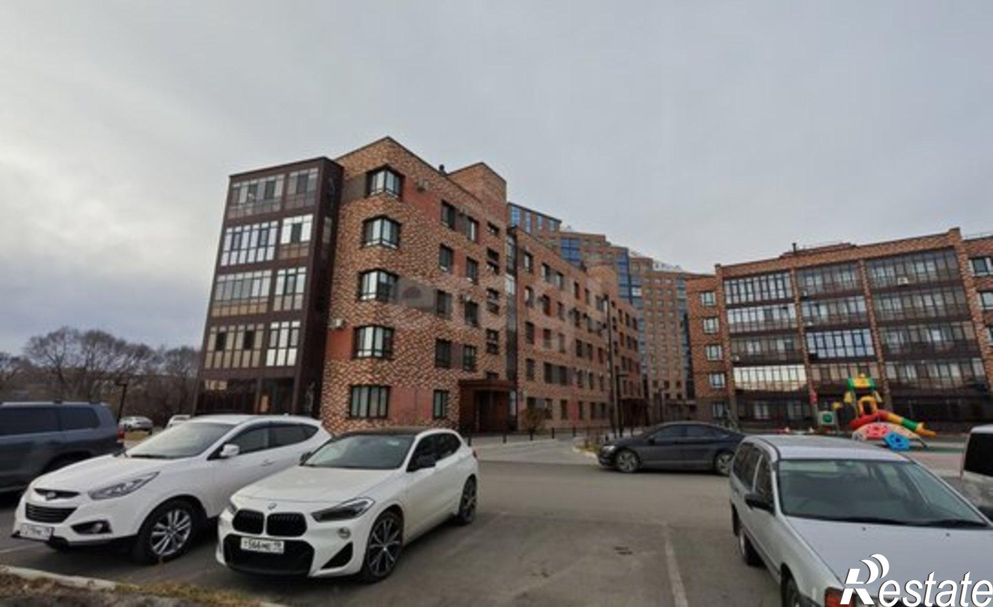 Купить квартиру за 10 500 000 рублей на улица Комарова, 5Б/1