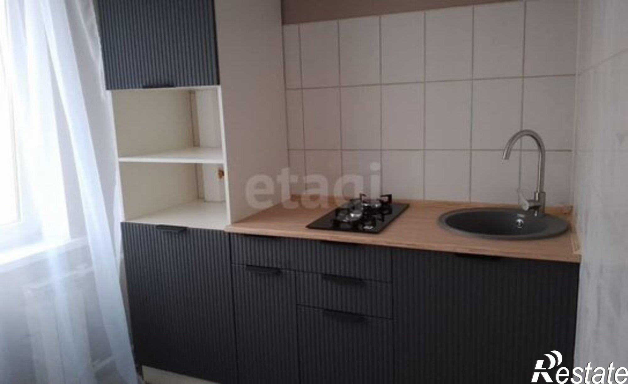 Купить квартиру за 5 300 000 рублей на Запорожская улица, 1