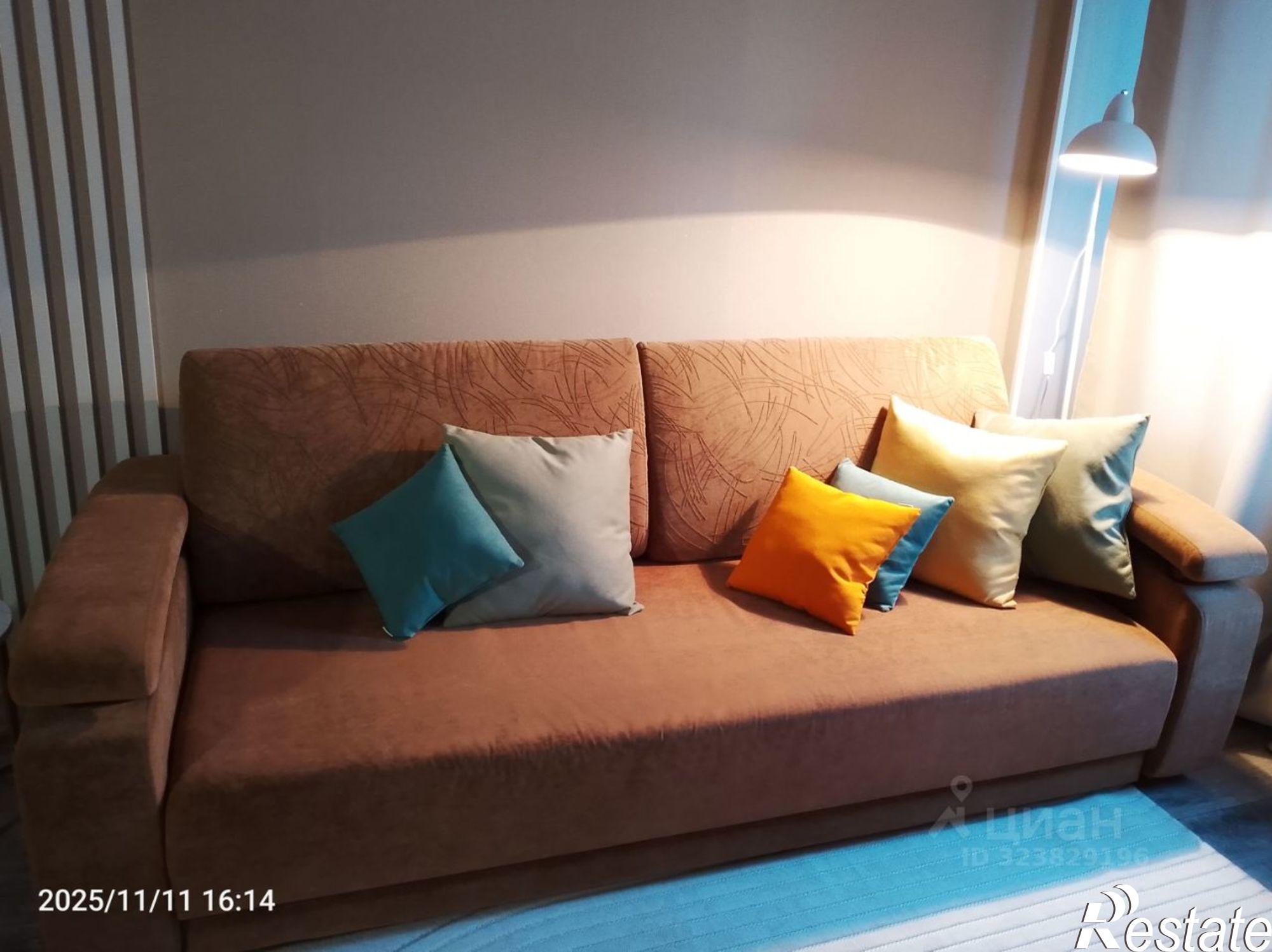 Купить квартиру за 5 300 000 рублей на Запорожская улица, 1