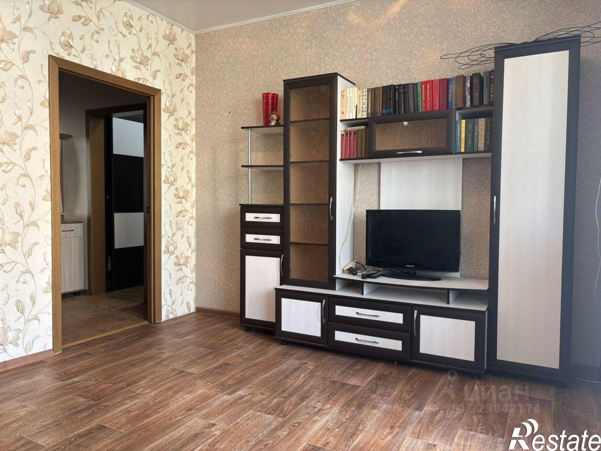 Сдать квартиру за 25 000 рублей на ул Кирова, 107