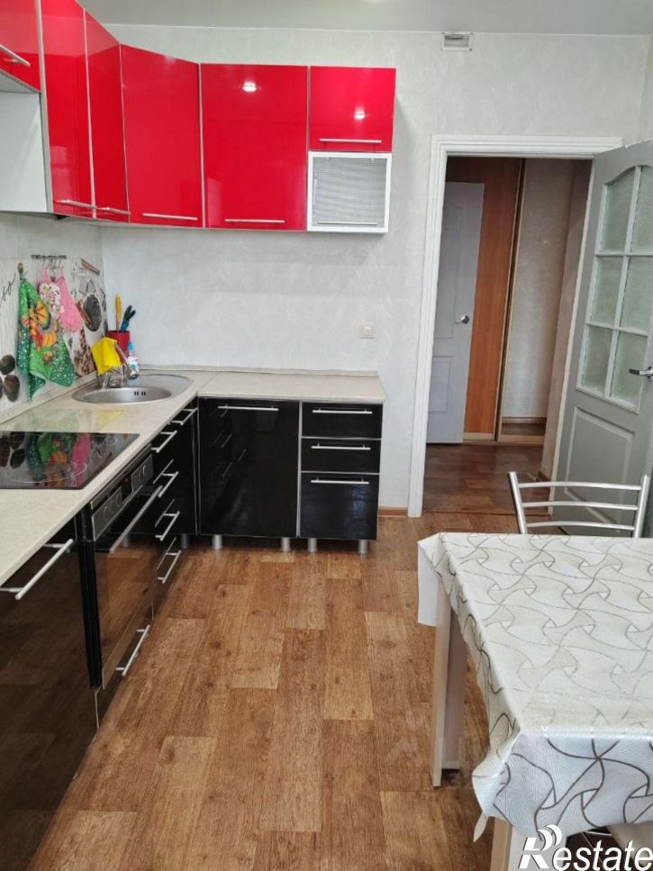 1-комн квартира улица Крылова, 112,  д. 112