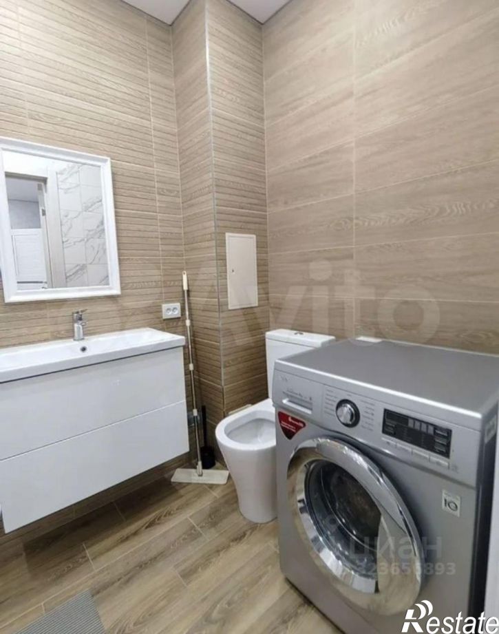 2-комн квартира проспект Дружбы Народов, 43А,  д. 43А