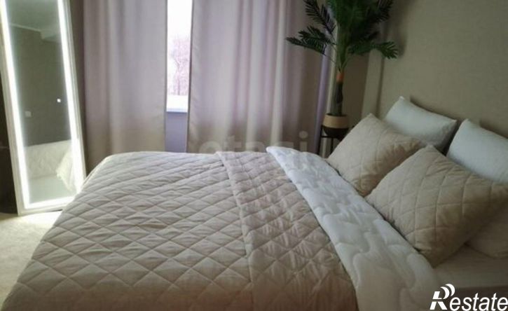 3-комн квартира Запорожская улица, 1,  д. 1