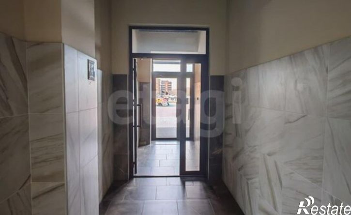 2-комн квартира улица Комарова, 5Б/1,  д. 5Б/1