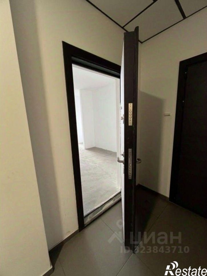 3-комн квартира пр-кт Дружбы Народов, 43,  д. 43