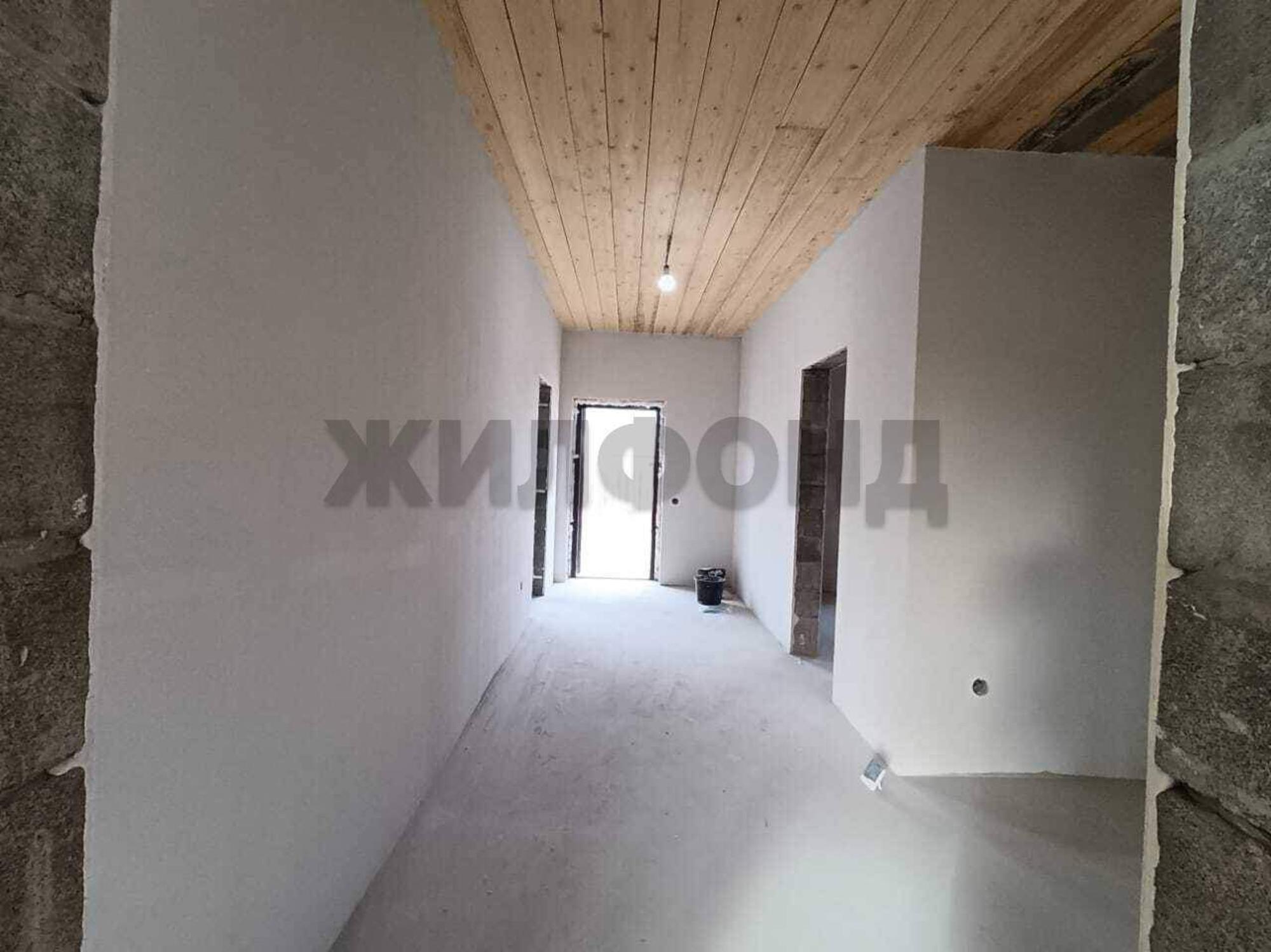 Купить дачу, дом, коттедж за 7 810 000 рублей на Изумрудная улица