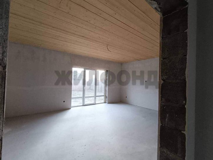 Коттедж/дом Изумрудная улица