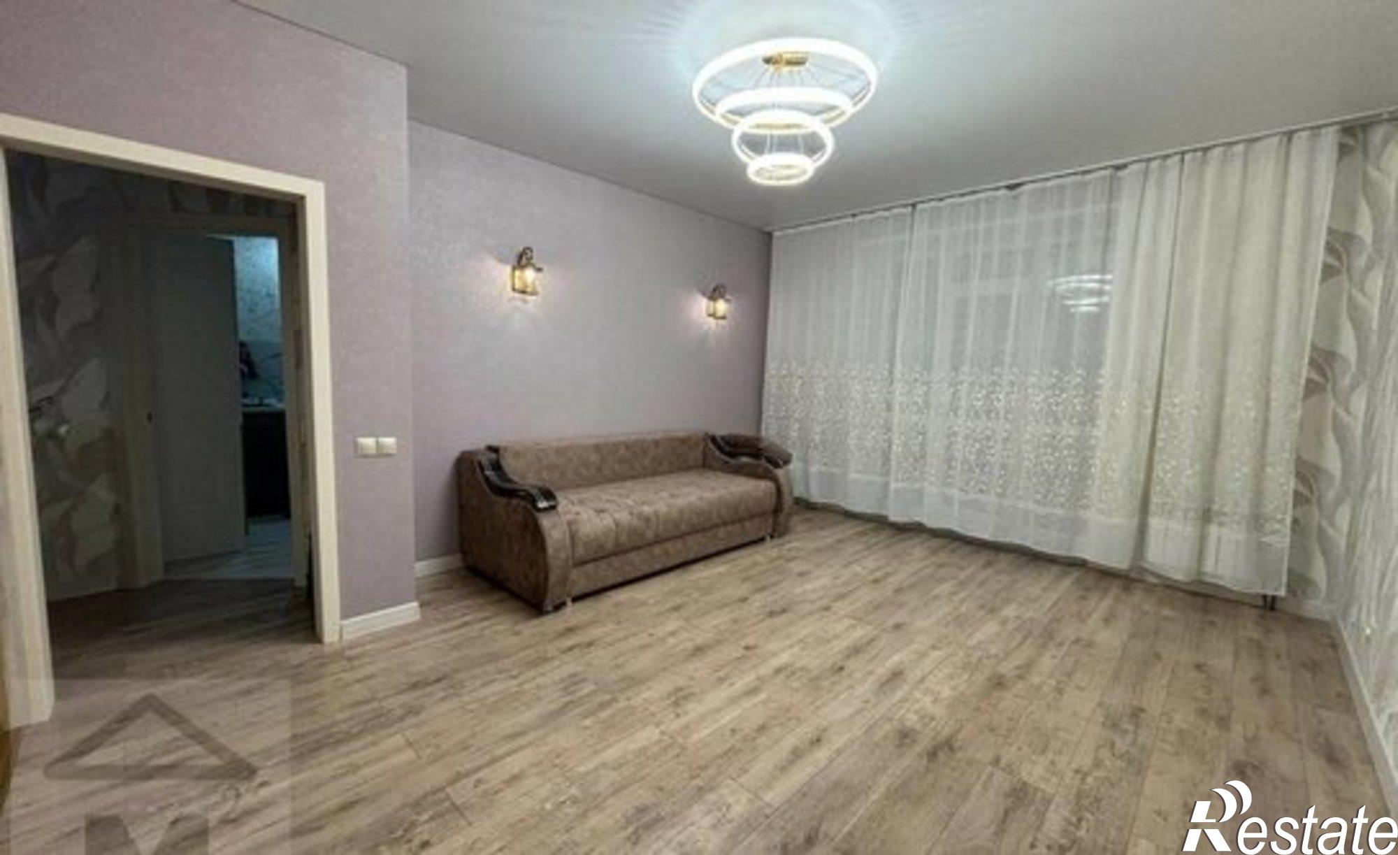 Купить квартиру за 10 000 000 рублей на улица Арбан, 22