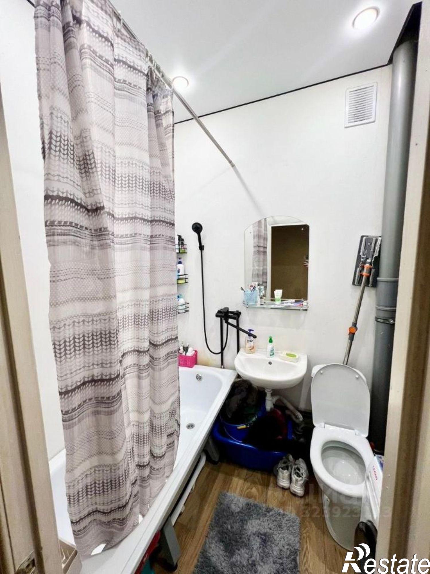 Купить квартиру за 4 200 000 рублей на улица Кирова, 107