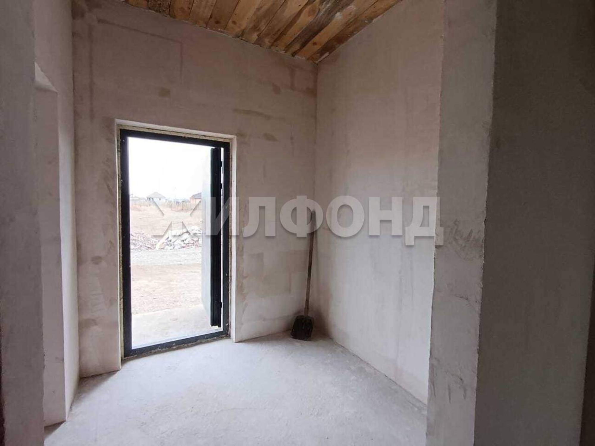 Купить дачу, дом, коттедж за 9 000 000 рублей на Дорожная улица