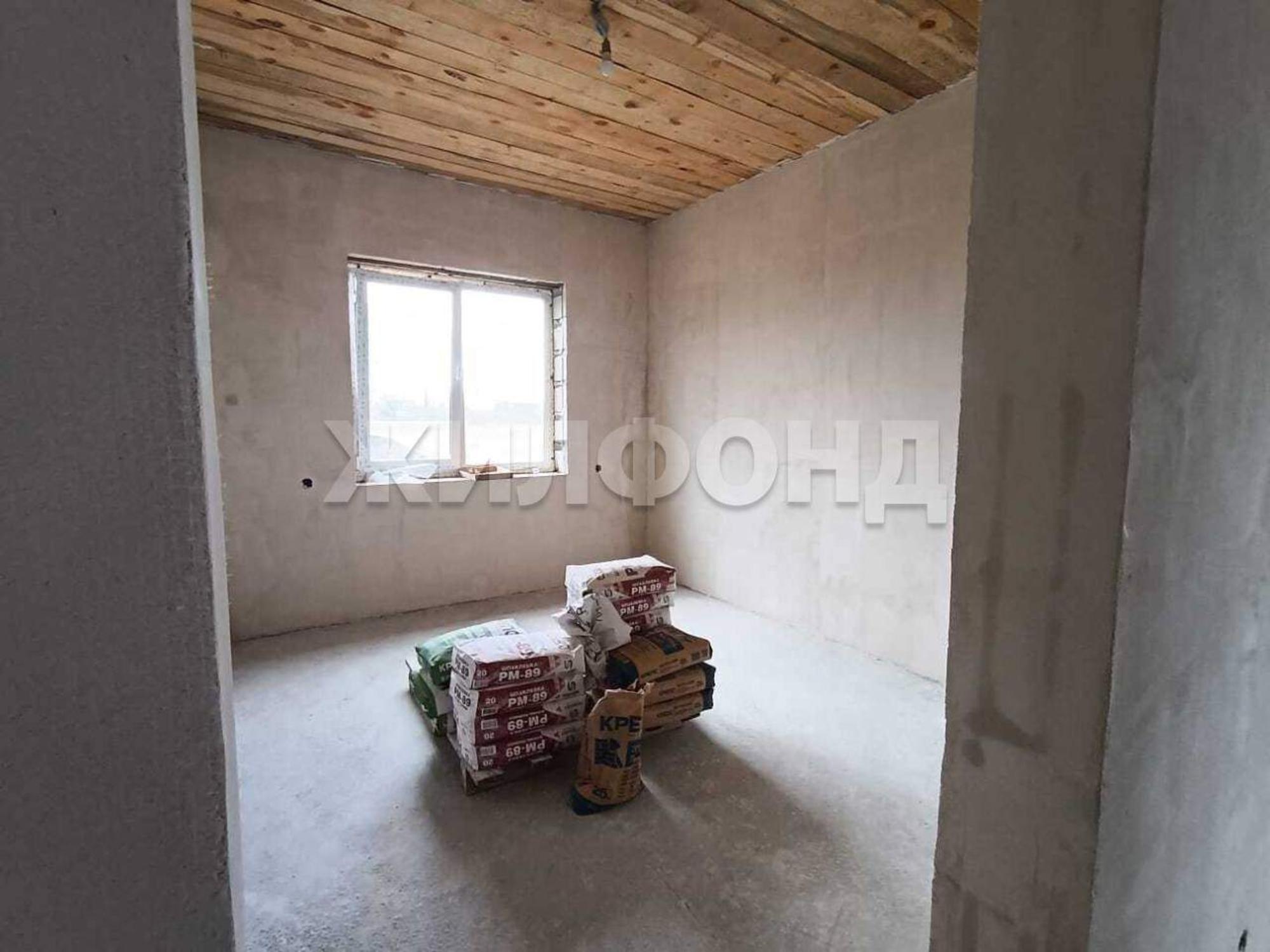 Купить дачу, дом, коттедж за 9 000 000 рублей на Дорожная улица