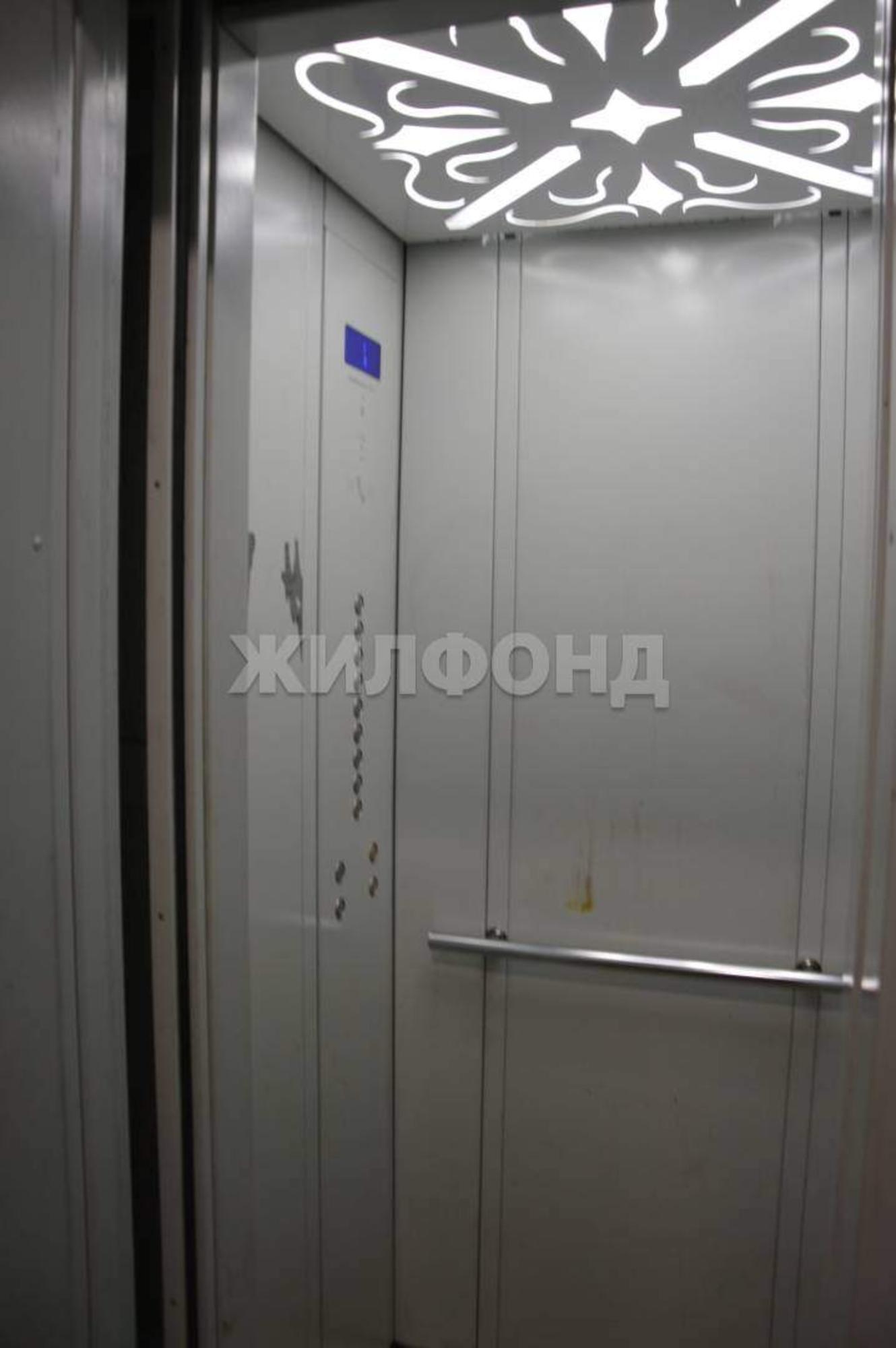 Купить квартиру за 4 500 000 рублей на Запорожская улица, д.1