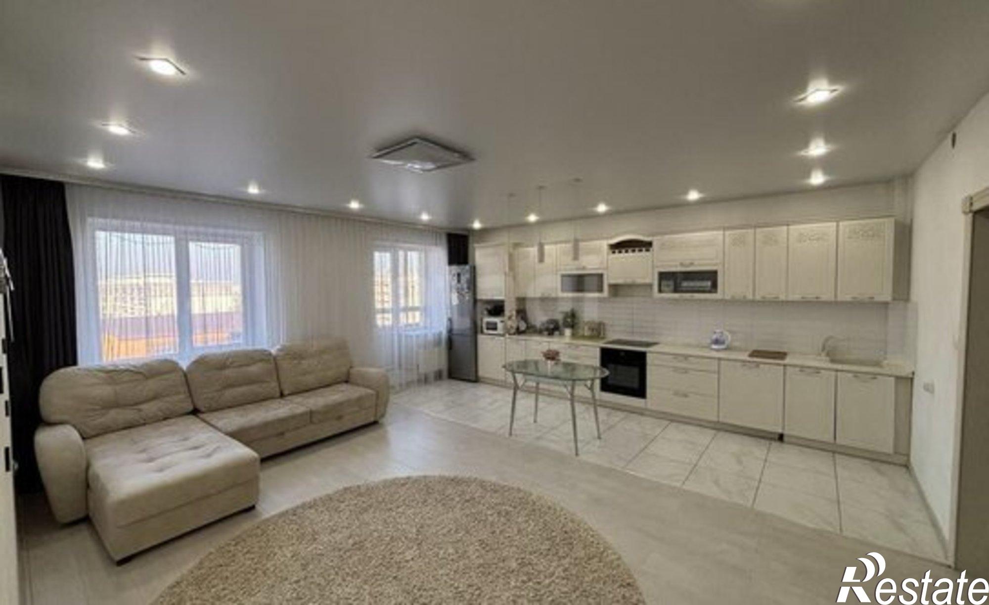 Купить квартиру за 10 140 000 рублей на ул Кирова, 120А