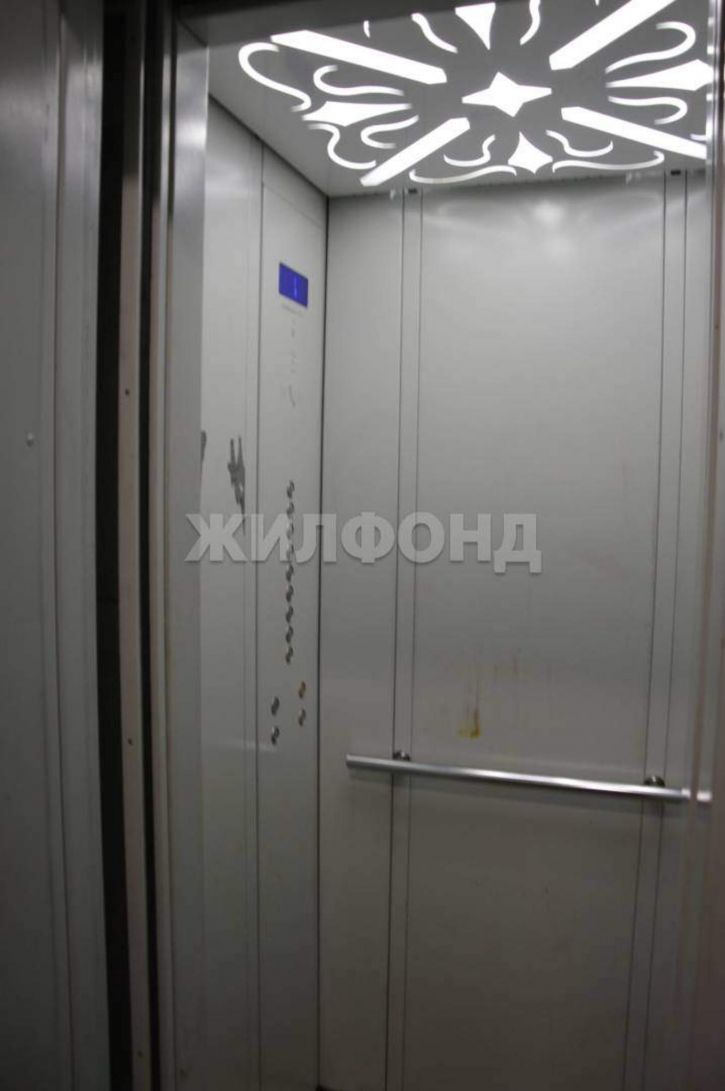 2-комн квартира Запорожская улица, д.1