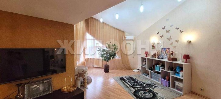 3-комн квартира Торговая улица, д.4б