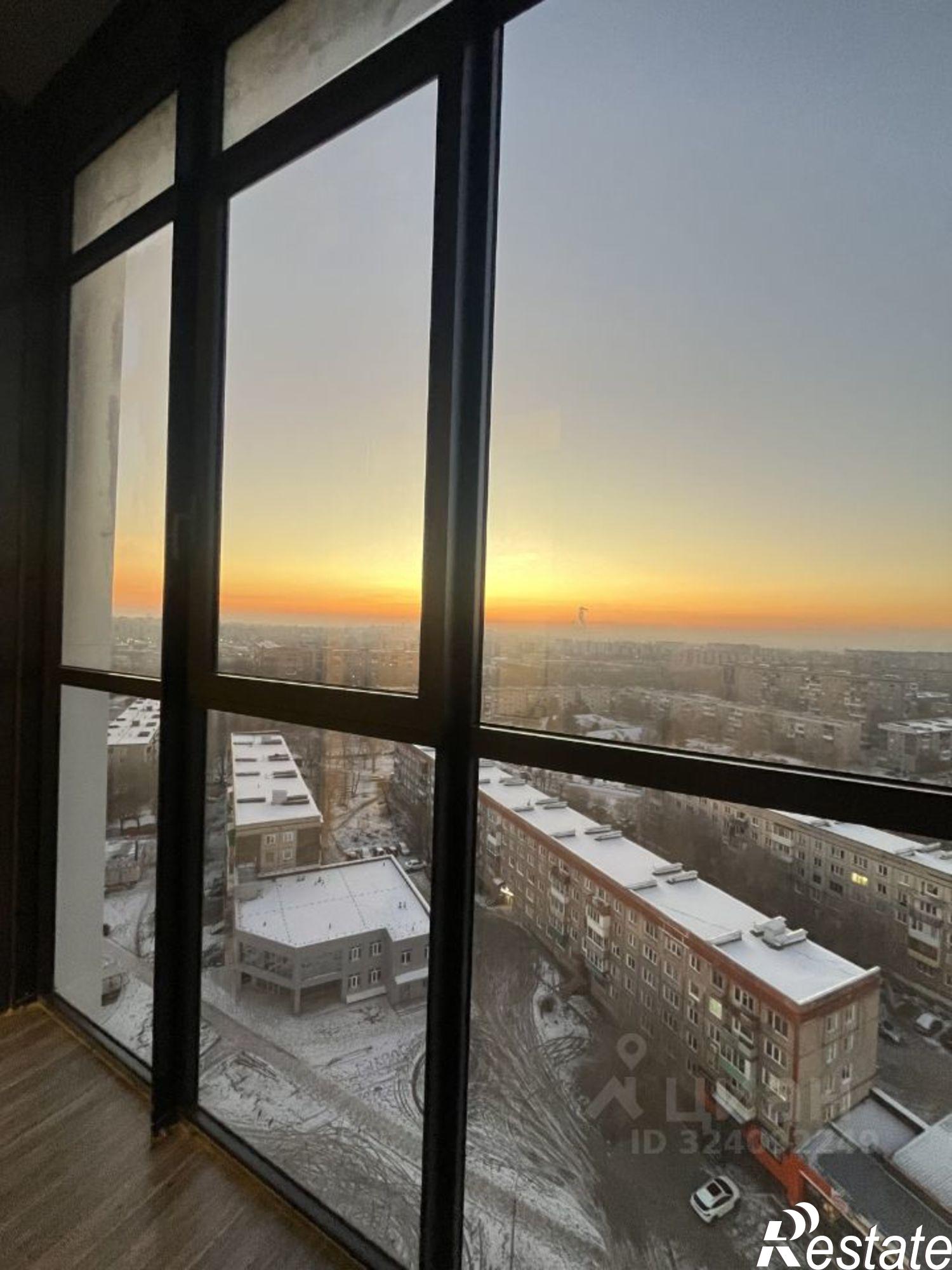 Сдать квартиру за 33 000 рублей на улица Комарова, 7