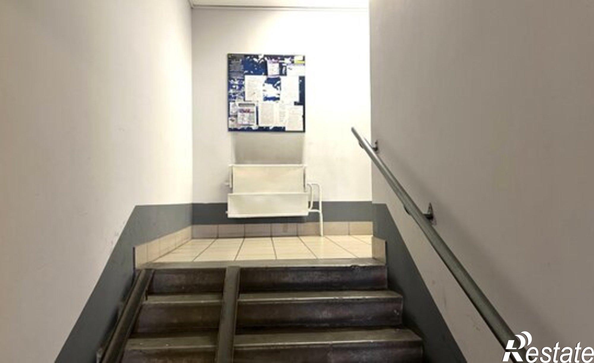 Купить квартиру за 4 000 000 рублей на пр-кт Дружбы Народов, 52