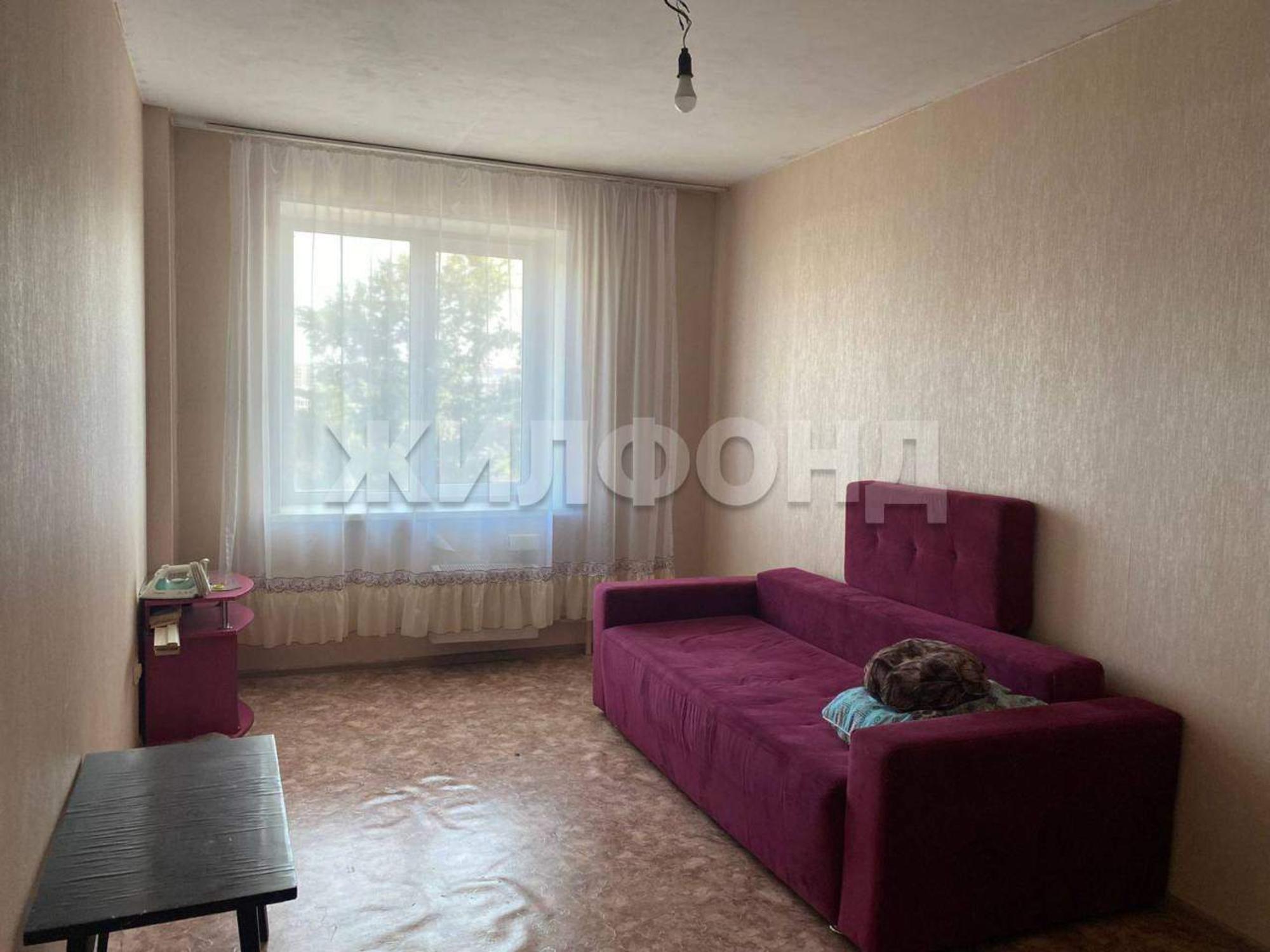 Купить квартиру за 4 500 000 рублей на Кирова улица, д.122