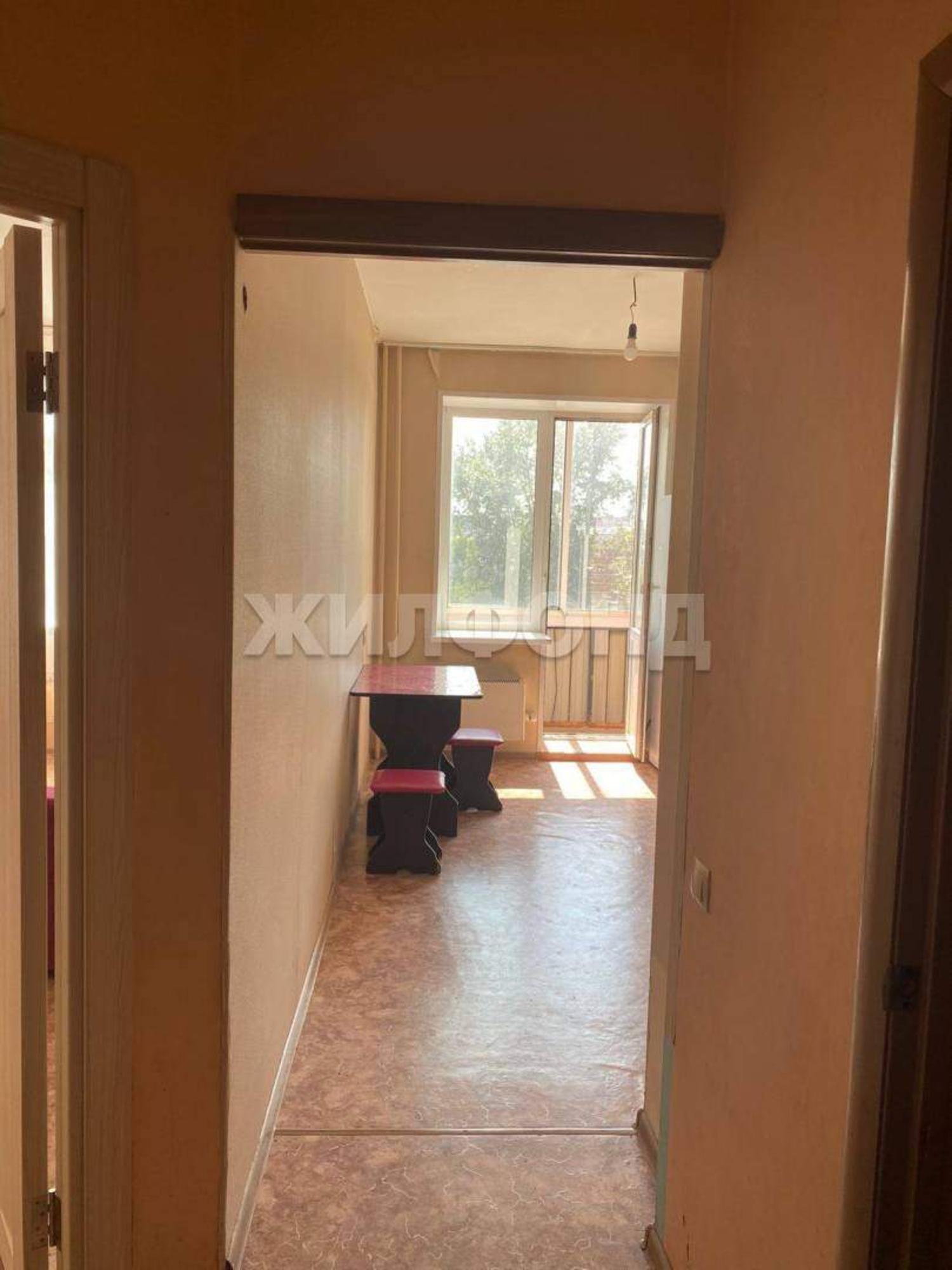 Купить квартиру за 4 500 000 рублей на Кирова улица, д.122